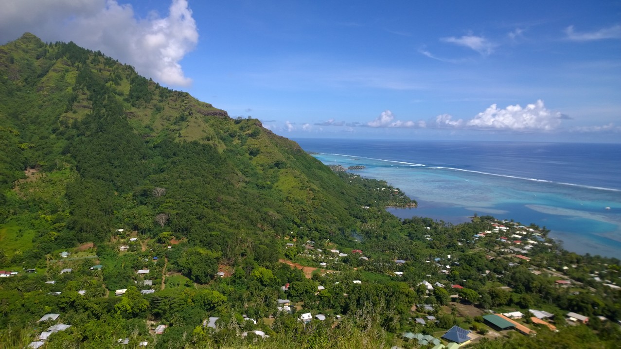 MDC 5 Reasons to Visit Moorea