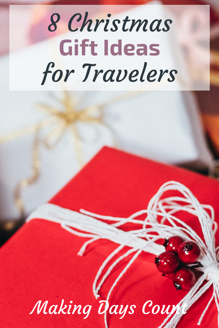 8 Christmas Gift Ideas for Travelers
